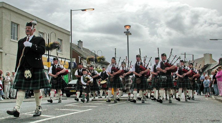 2007, Neilston Pipe Band, Main Street
Pipe Major Iain MacDonald leads the Neilston & District Pipe Band along the main street during the 2007 Neilston Live street event.
