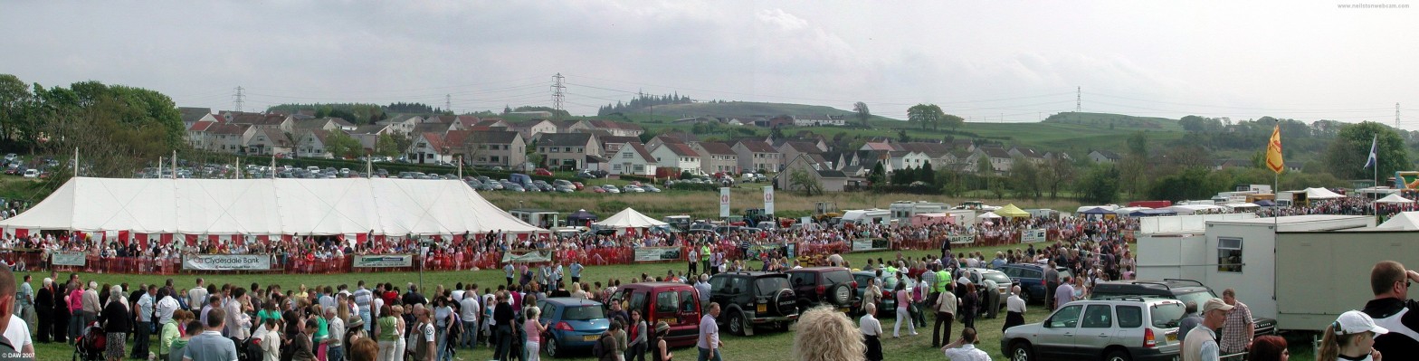 2007 Neilston Show
An overview of the main ring of the 2007 Neilston Show held on the 5th of May at Holehouse in Neilston.   Good weather meant another big crowd.

