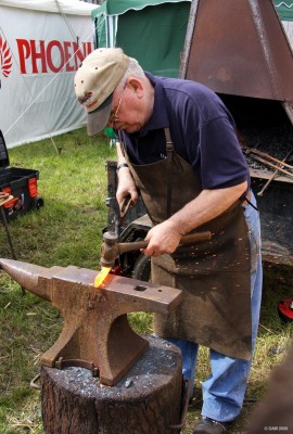 2008, Blacksmith
Demostration of making a horseshoe.
