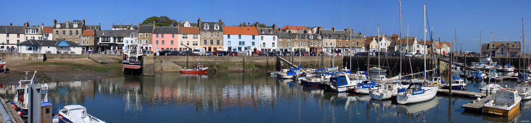 Anstruther Harbour
Anstruther is the largest of the East Neuk of Fife's fishing villages.  The harbour was once busy with fishing boats but has now been taken over by pontoons for yachts.   The Scottish Fisheries Museum is one of the buildings on the right of the photo.
