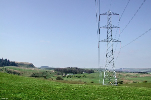 April, XG68
XG68 and friends march purposefully across the rolling hills of East Renfrewshire to the place where Pylons come from, where ever that might be.  The Neilston Pad is on the left and Craig of Neilston Farm is in the centre.  [url=http://www.streetmap.co.uk/streetmap.dll?G2M?X=248850&Y=656210&A=Y&Z=3/]Map location[/url]
