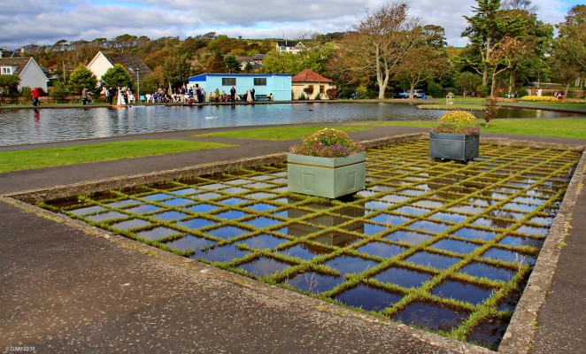 Aubery boat pond, Largs
In the 1960's when the pond was created there were children's paddle boats for hire. Today the boat house is used by the model boat club and on Sundays you might see their boats in the pond.  [url=http://streetmap.co.uk/map.srf?X=219941&Y=660358&A=Y&Z=115/] Map location. [/url]
