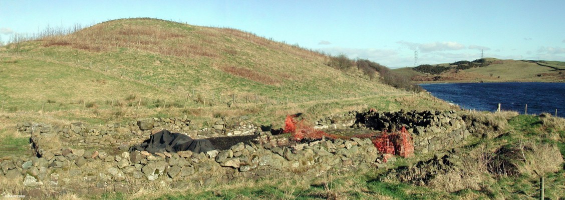 Barrhouse farm excavation, Neilston Pad
During a site survey in the before planting of the East Renfrewshire Community woodland the ruins of a farmhouse were found near Snypes Dam.  Volunteers sponsored by the [url=http://www.archaeology.co.uk/directory/viewdig.asp?dig=33&cat=1]Renfrewshire Local History forum[/url] undertook an excavation over several seasons.  The farmhouse is thought to have been occupied from 1732 up until the 19th century.
