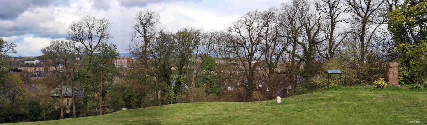 Court knowe hill, Cathcart
It is said that Mary Queen of Scots watched the battle of Langside from this hill on the 13th of May 1568. She had raised an army of 6,000 to escort her to Dumbarton Castle where she planned to win back her crown.  But they were ambushed and defeated by Regent Morays army of only  4,000 strong.  This is also the site of Cathcart castle, the ruins of which were demolished in the 1980's.  [url=http://streetmap.co.uk/map.srf?X=258807&Y=660082&A=Y&Z=115/] Map location. [/url]
