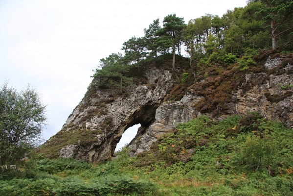 Clach Tholl sea arch, Port Appin
Clach Tholl, hole in the rock in Gaelic, is a natural sea arch which was formed by wave action around 12,000 years ago.  Today the arch sits on raised beach many metres above sea level.  [url=http://www.streetmap.co.uk/map.srf?X=189938&Y=744767&A=Y&Z=115/] Map location. [/url]
