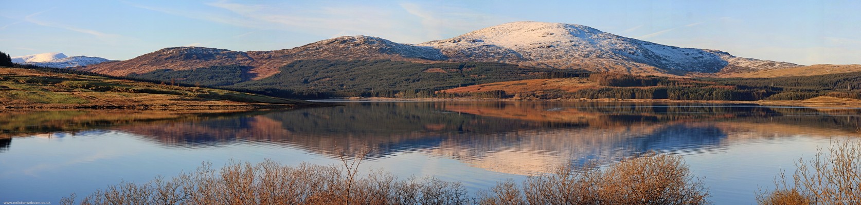 Clatteringshaws Loch
Winter panorama over looking Clatteringshaws Loch.  [url=http://www.streetmap.co.uk/map.srf?X=254787&Y=575875&A=Y&Z=120/] Map location. [/url]
