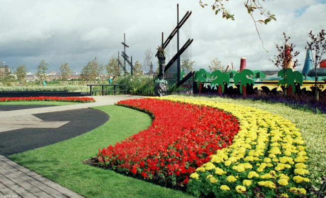 Colourful planting, Glasgow Garden Festival
