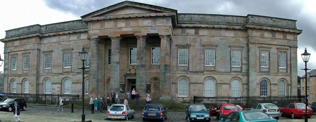 Custom House, Greenock
Located right down at the water front at Custom House Quay.  Designed in 1816 by William Burn to reflect the importance of Greenock as the trading port for Glasgow, the second city of the Empire.  HM Customs & Excise still use the building today and it is also houses a museum, guided tours have to be booked in advance.
