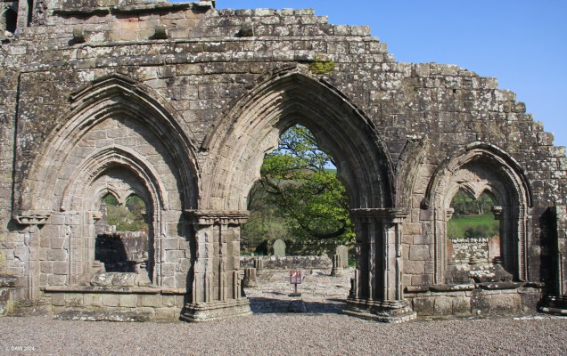 Doorway, Dundrennan Abbey
[url=http://streetmap.co.uk/map?X=274870&Y=547277&A=Y&Z=120/] Map location [/url]
