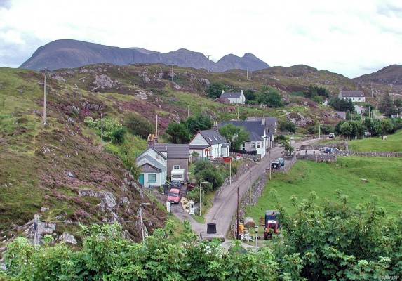 The small community of Drumbeg
Situated on the near the coast of the Assynt area of Sutherland.  What you see here is more or less all there is to Drumbeg.  The [url=http://www.drumbegstores.co.uk/index.html/]Drumbeg Stores[/url] is in the centre of the picture.  [url=http://www.multimap.com/map/browse.cgi?lat=58.2453&lon=-5.205&scale=25000&icon=x/]Map location[/url]
