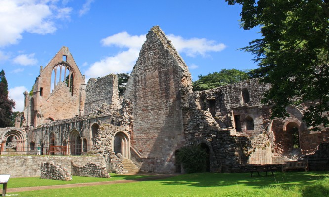 Dryburgh Abbey ruins
Dryburgh Abbey was founded in 1150 by the Premonstratensian Canons from Alnwick Abbey in Northerumberland.  It was burned by the English in 1322 and also 1385 but flourished in the 15th century only to be finally destroyed in 1544.
