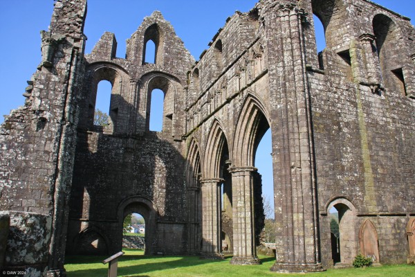 Ruins of Dundrennan Abbey
The ruins of [url=https://www.historicenvironment.scot/visit-a-place/places/dundrennan-abbey/] Dundrennan Abbey [/url]

