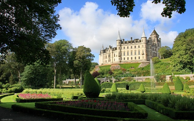 Dunrobin Castle
[url=http://www.dunrobincastle.co.uk/index.htm/] Dunrobin Castle [/url]has been the home of the Earls and Dukes of Sutherland since the 13th century.  The original castle was a fortified Keep but that castle has now been lost within all the later additions that have made it a lavish country house.
