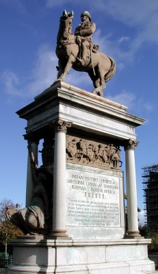 Field Marshall Roberts Memorial, Kelvingrove Park
Born in India in 1832, the son of General Sir Abraham Roberts, he went on to become one of the victorian era's most sucessful commanders.
