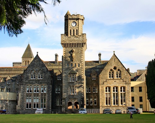 Fort Augustus Abbey
The former Benedictine Abbey at Fort Augustus.  It was completed in 1880 and remained in use as a monastery until 1998 when it was converted into apartments. [url=http://streetmap.co.uk/map.srf?X=238142&Y=809235&A=Y&Z=115/] Map location. [/url]
