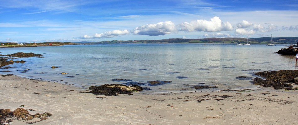The beach at Port na h-Atha, Gigha
Looking out from the beach at the boat house towards the Kintyre mainland. [url=http://streetmap.co.uk/map.srf?X=165183&Y=648818&A=Y&Z=115/] Map location. [/url]
