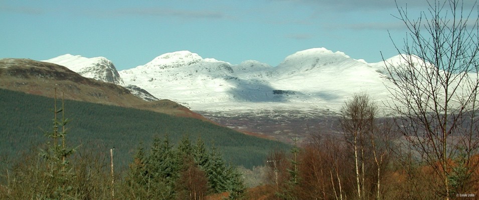 View from Glen Ogle
I have to admit I'm not sure exactly where this was taken from but looking at the pictures before and after it was probably Glen Ogle.  Thats what happens when you wait 5 years before picking a photo.   [url=http://www.streetmap.co.uk/streetmap.dll?G2M?X=257320&Y=727120&A=Y&Z=5/]Map location[/url]
