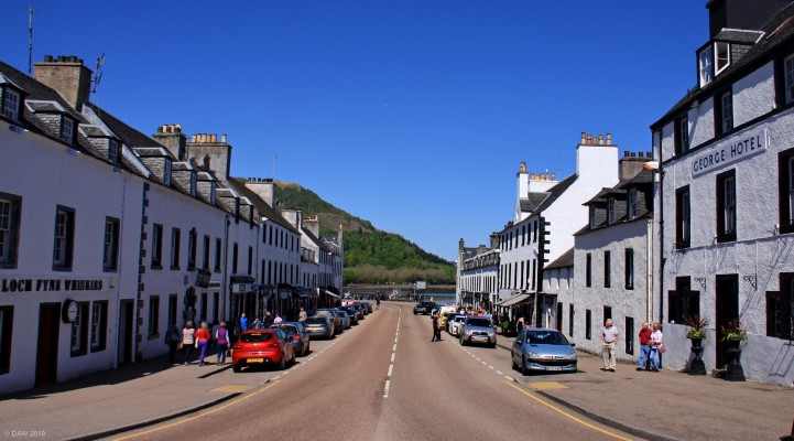 Inveraray
A view down the main street with Loch Fyne in the background.
