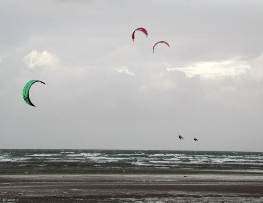 Kite Surfers, North Sands, Barassie
