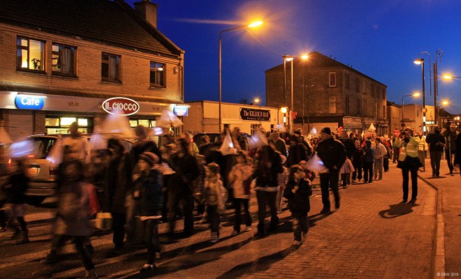 Lantern Parade, Main Street, 2010
Lantern parade round the village as part of the Neilston Powerdown event in March 2010.
