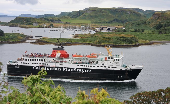 M.V. Isle of Mull, Oban
The Calmac car ferry Isle of Mull heads out of Oban harbour past the north end of Kerrera on its way to the Island of Mull.  [url=http://www.streetmap.co.uk/map.srf?X=185209&Y=731489&A=Y&Z=115/] Map location. [/url]
