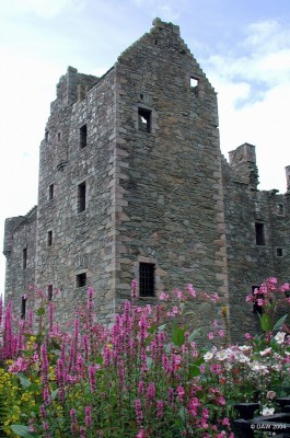 Maclellan's Castle, Kirkcudbright
Located in the centre of Kirkcudbright, the castle dates from 1560
