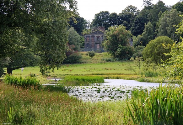 Mavisbank House and ground, Loanhead
A distant view of Mavisbank house from the extensive grounds that surround it.  This pond is what is left of a canal that once lined up with the front of the house.  The grounds are now owned by Historic Scotland although the future of this catagory A listed building is by no means certain. [url=http://www.streetmap.co.uk/map.srf?X=329046&Y=665359&A=Y&Z=115/] Map location. [/url]
