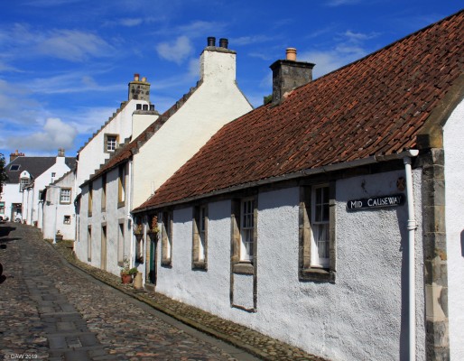 Mid Causeway, Culross
Looking up Mid Causeway in the attractive village of Culross on the shores of the River Forth. [url=http://streetmap.co.uk/map.srf?X=298639&Y=685895&A=Y&Z=106/] Map location. [/url]
