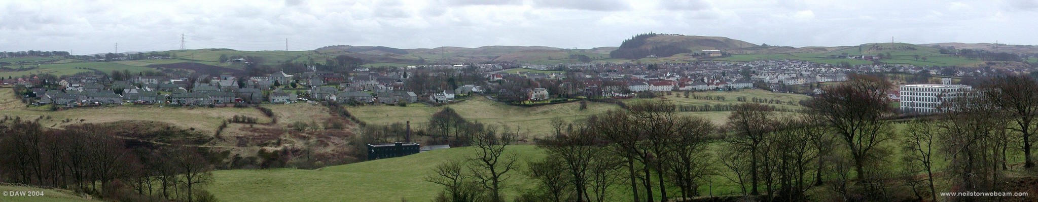 Neilston viewed from above Killoch Glen, spring 2001
