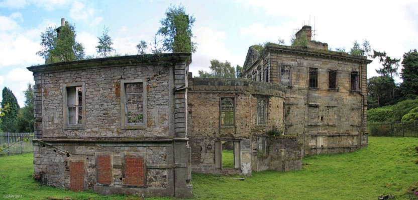 Mavisbank House, Loanhead, 2009
The north wing of [url=http://www.mavisbank.org.uk/] Mavisbank House. [/url]

