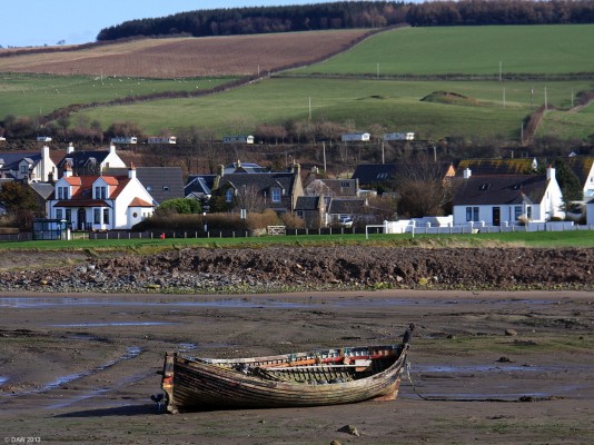 Old boat, Maidens Harbour
[url=http://www.streetmap.co.uk/map.srf?X=221115&Y=608315&A=Y&Z=115/] Map location. [/url]
