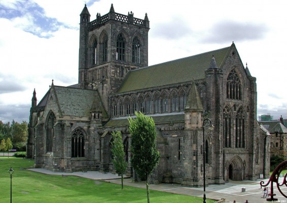 Paisley Abbey
The Abbey viewed from the balcony of the Town Hall.
