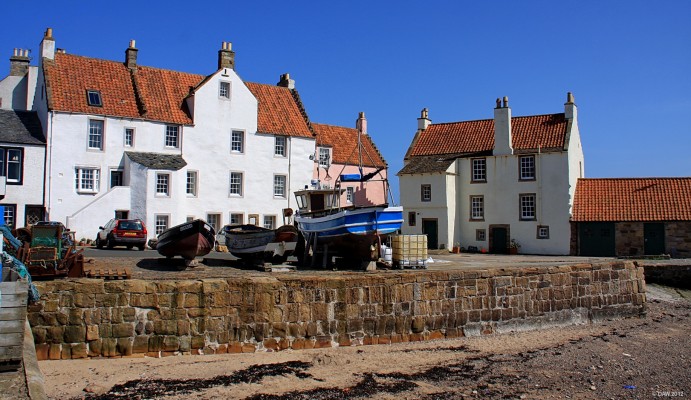 Pittenweem Harbour, 2011
[url=http://www.streetmap.co.uk/map.srf?X=355033&Y=702452&A=Y&Z=115/] Map location. [/url]
