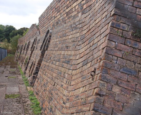 The brick Kiln at Prestongrange Industrial Museum
The Hoffmann continuous kiln at Prestongrange Industrial Heritage Museum. [url=http://streetmap.co.uk/map?X=337211&Y=673666&A=Y&Z=115/] Map location. [/url]

