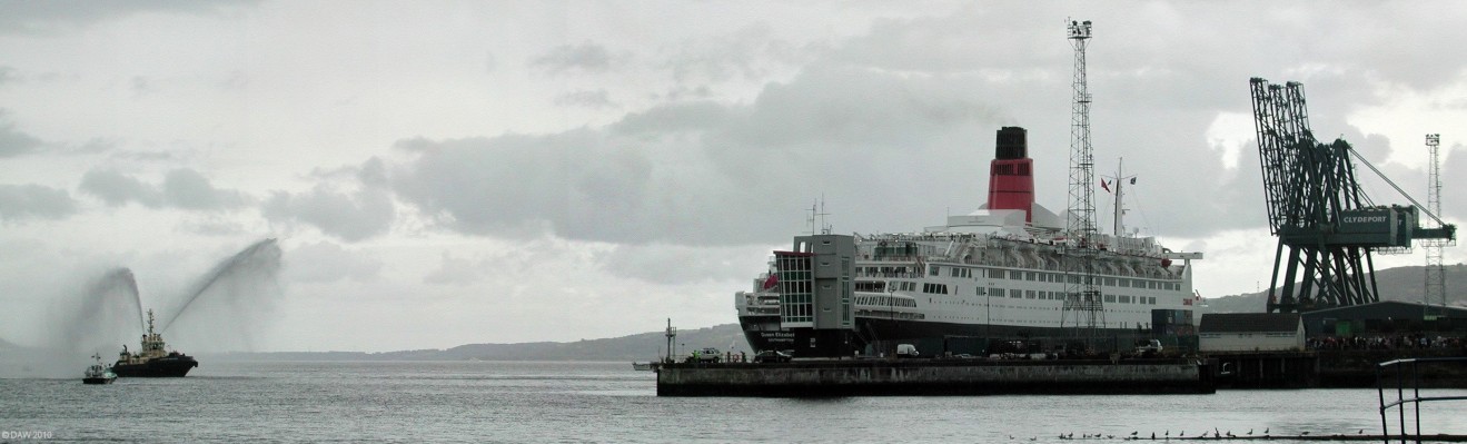 QE2, Greenock, 2007
40 years after she was launched at John Browns Ship yard the QE2 makes a special Birthday visit back to the Clyde.  [url=http://www.streetmap.co.uk/map.srf?X=227060&Y=677495&A=Y&Z=120/] Map location. [/url]
