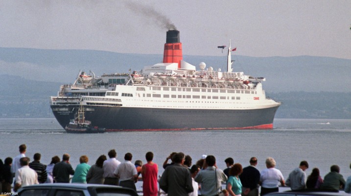 QE2, Greenock, July 1990
The QE2 arriving at Greenock Ocean Terminal.  The ship was turned by two tug boats in front of the Esplanade giving everyone a great view of her on her first visit back to the Clyde since departing in 1968.
