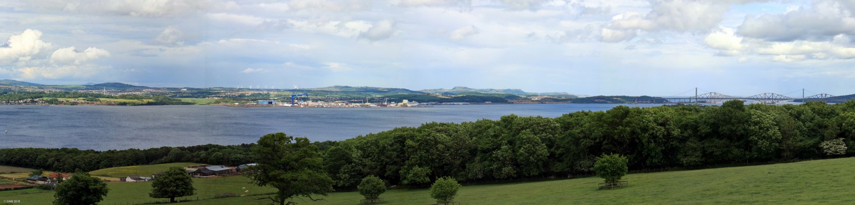 River Forth Panorama, 2013
Looking North East from 'The Binns'.  On the extreme right are the Forth Bridges.  In the centre is Rosyth Dock, the Queen Elizabeth Aircraft carrier is under construction under the blue crane.  On the extreme left is the small village of Limekilns. [url=http://streetmap.co.uk/map.srf?X=305257&Y=678619&A=Y&Z=115/] Map location. [/url]
