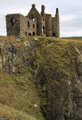 Dunskey Castle, Portpatrick
The ruins of Dunskey Castle, perched on top of a cliff just south of Portpatrick.  The 16th century castle is built on a promontary with a ditch dug into the rock as a defence.  [url=http://www.streetmap.co.uk/map.srf?X=200207&Y=553500&A=Y&Z=120/] Map location. [/url]
