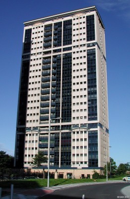 SSHA Tower block, Gorbals
One of the refurbished tower blocks from the 1960's Gorbals regeneration project.  Many have already been demolished as this kind of social housing is now thought to generate as many problems as they are supposed to solve.  [url=http://www.streetmap.co.uk/map.srf?X=259706&Y=664139&A=Y&Z=115/] Map location. [/url]
