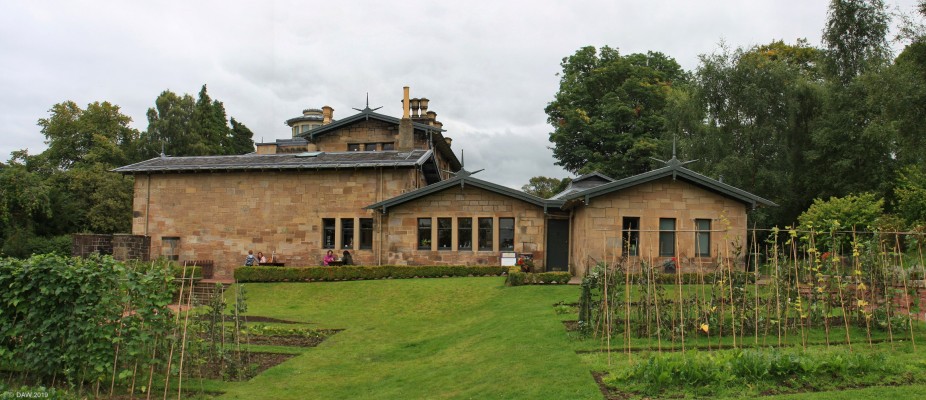Holmwood House, Glasgow
A side view of the Alexander Thompson designed house in the Cathcart area of Glasgow.  From this side it looks more recent than its completion date of 1858.
