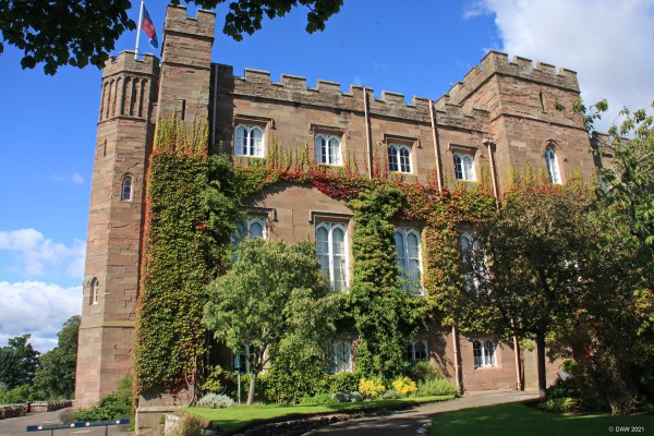 Scone Palace, Perth
A side view of Scone Palace.

