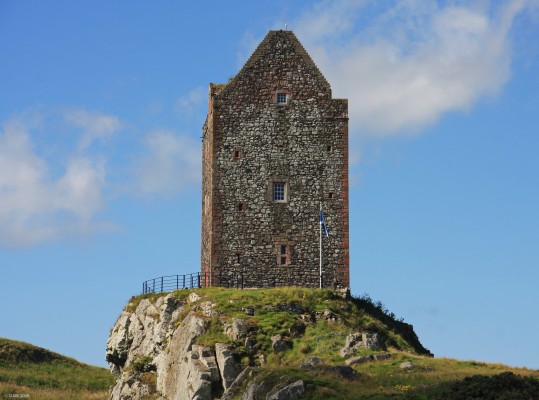 Smailholm Tower
Smailholm is one the best examples of a Scottish Tower house that is [url=https://www.historicenvironment.scot/visit-a-place/places/smailholm-tower/]open to the public. [/url]   It has a commanding view of the countryside around and is well worth a visit if you can get a day like this one!
