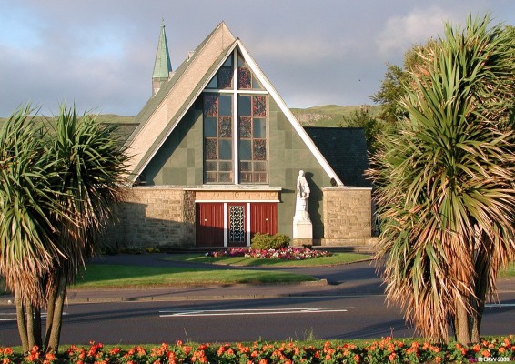 St Mary's Star of the Sea, Largs sea front
The evening sun casts long shadows at [url=http://www.stmaryslargs.co.uk/index.html/]St Mary's Catholic Church,[/url]  Built in 1960 at a cost of �80,000, it seats up to 590 people.
