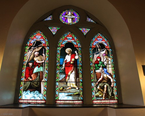 Stained Glass, Old West Kirk Greenock
For a small Church the Old West Kirk on the esplanade in Greenock has an impressive collection of stained glass windows, 16 in total.
