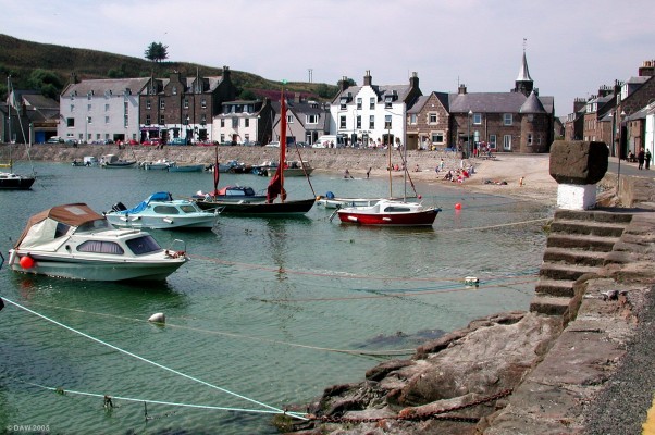 Stonehaven, Aberdeenshire
The harbour at the attractive coastal town of Stonehaven, 15 miles south of the city of Aberdeen.  The town has been an imprtant haven for boats since the first break water was built in the 1500's.
