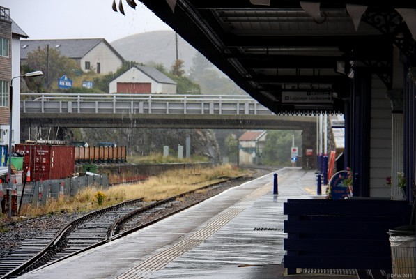 Kyle of Lochalsh Railway Station.
A 'soft' summer evening at Kyle of Lochalsh.  [url=http://www.streetmap.co.uk/map.srf?X=176264&Y=827220&A=Y&Z=120/] Map location. [/url]
