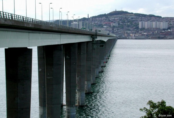 The Tay Road Bridge
Opened in 1966 at a cost of ?6m this bridge spans 2.2km over the river Tay joining east fife to the City of Dundee. This view is looking North towards Dundee from Fife.
