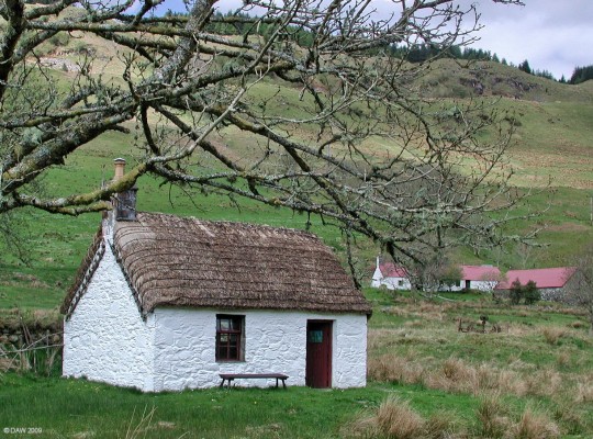 Thatched Cottage, Auchindrain Museum
One of several different types of buildings to be found at the [url=http://www.auchindrain-museum.org.uk/] Auchindrain [/url] farming township museum
