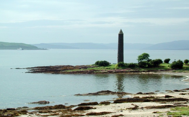 A hazy summer afternoon at The Pencil Monument, Largs

