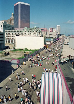 The Boardwalk, Atlantic City, 1989
Bally's Casino Hotel in the top left corner was the tallest building in Atlantic city in 1989.
